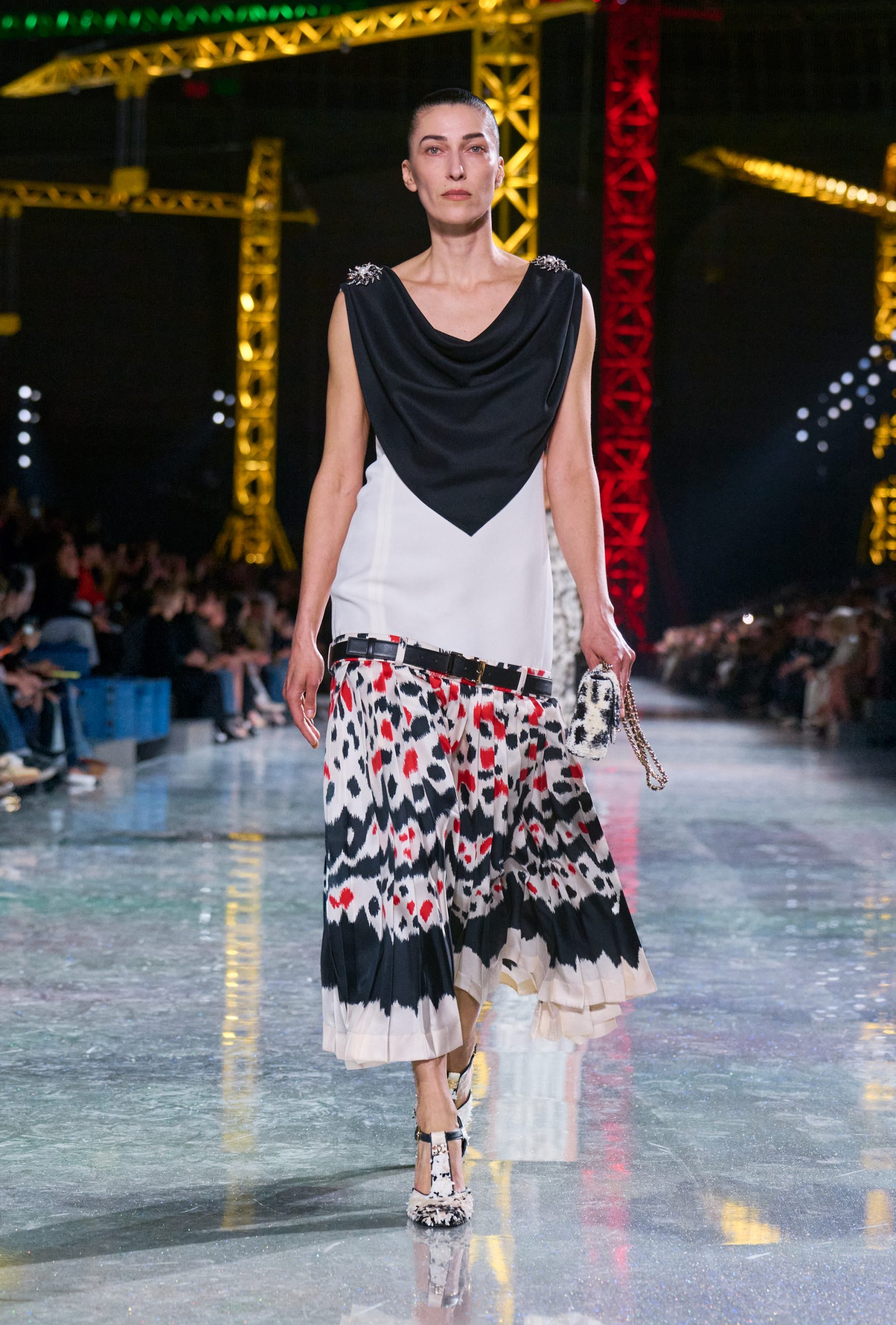 chanel_fw26-copyright-chanel-look-61-HD