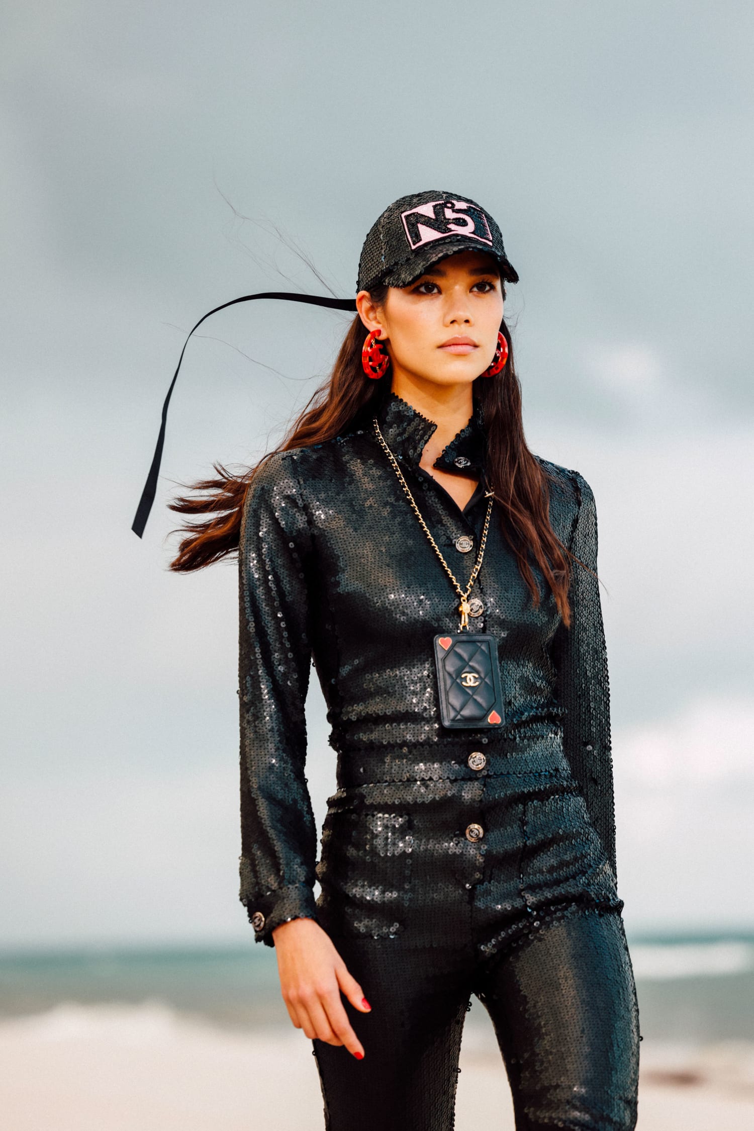 CHANEL The Cruise 2022/23 show in Miami - Time International