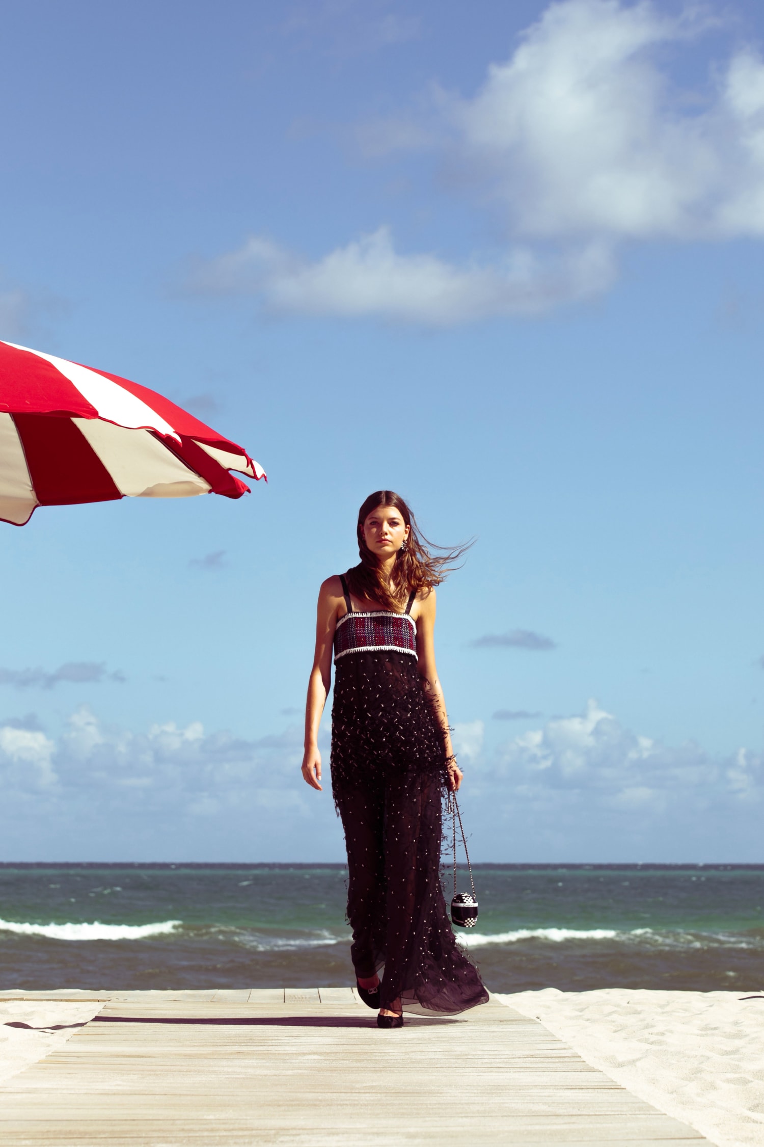 chanel_look-030-cruise-2022-23-show-in-miami-21-LD