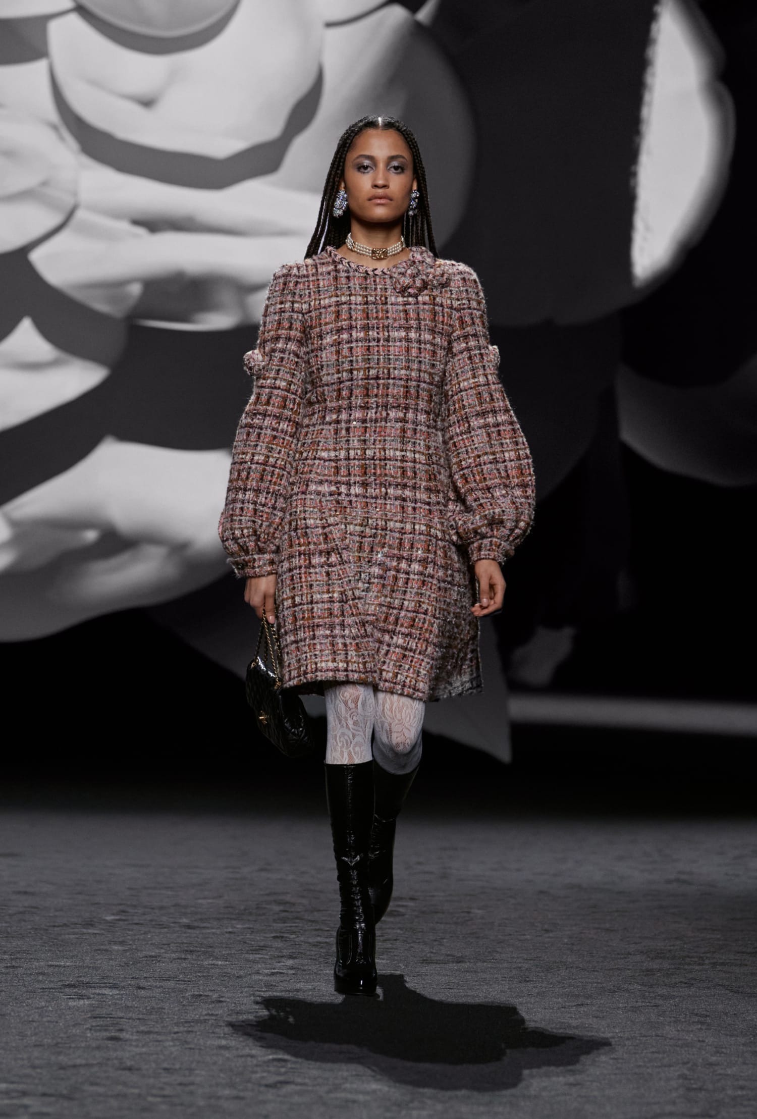 Chanel Fall 2023 Ready-to-Wear Collection in 2023