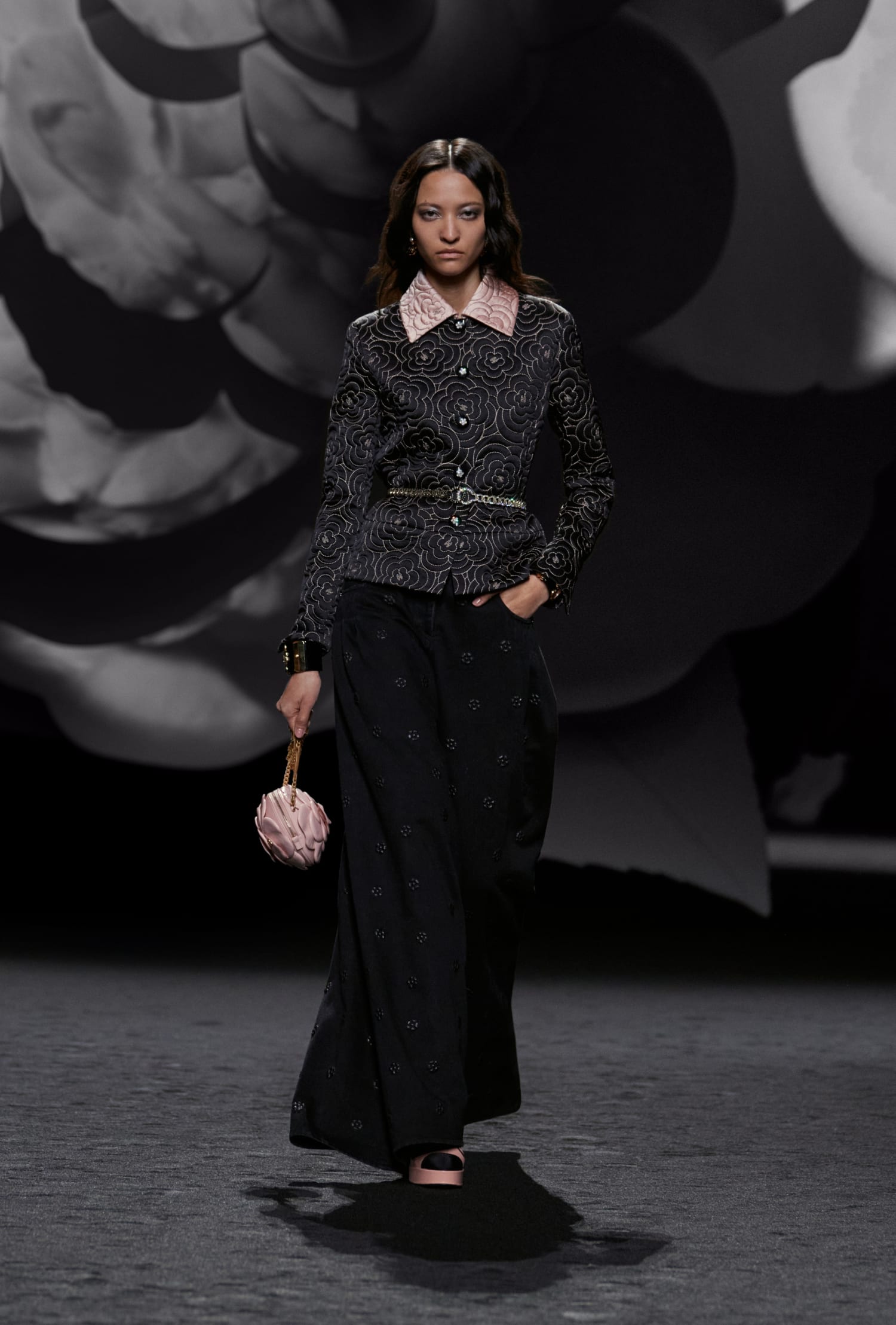 chanel_look-049-fw-2023-24-rtw-LD