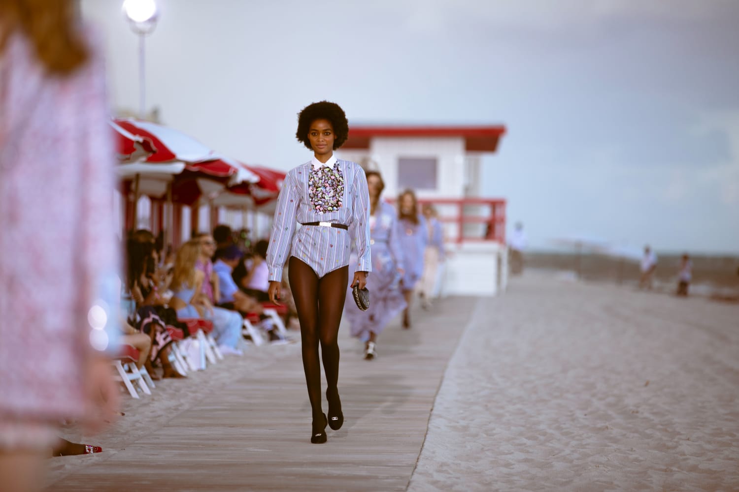 chanel_look-053-cruise-2022-23-show-in-miami-31-LD