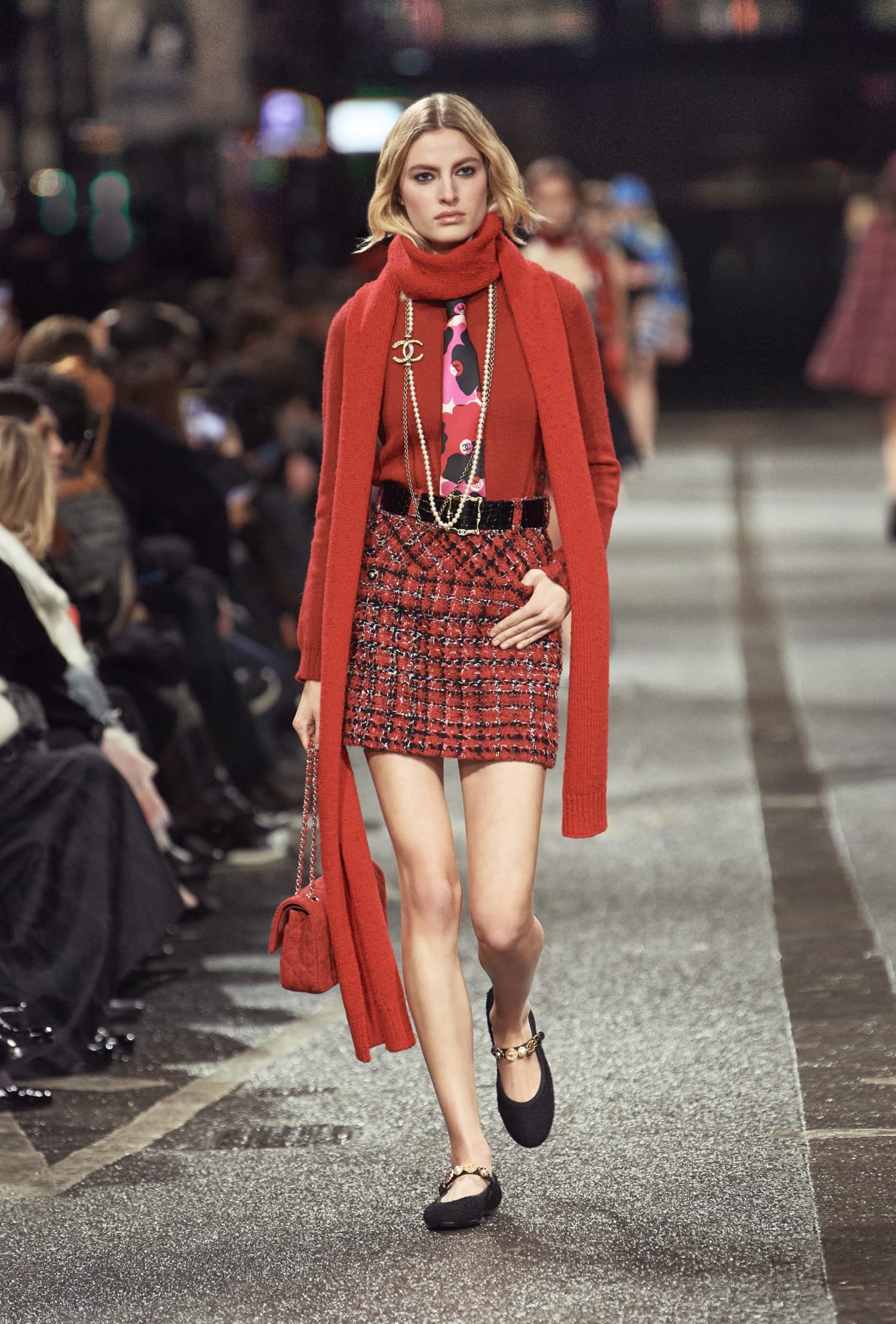 chanel_look-056_2023-24-metiers-dart-collection-LD