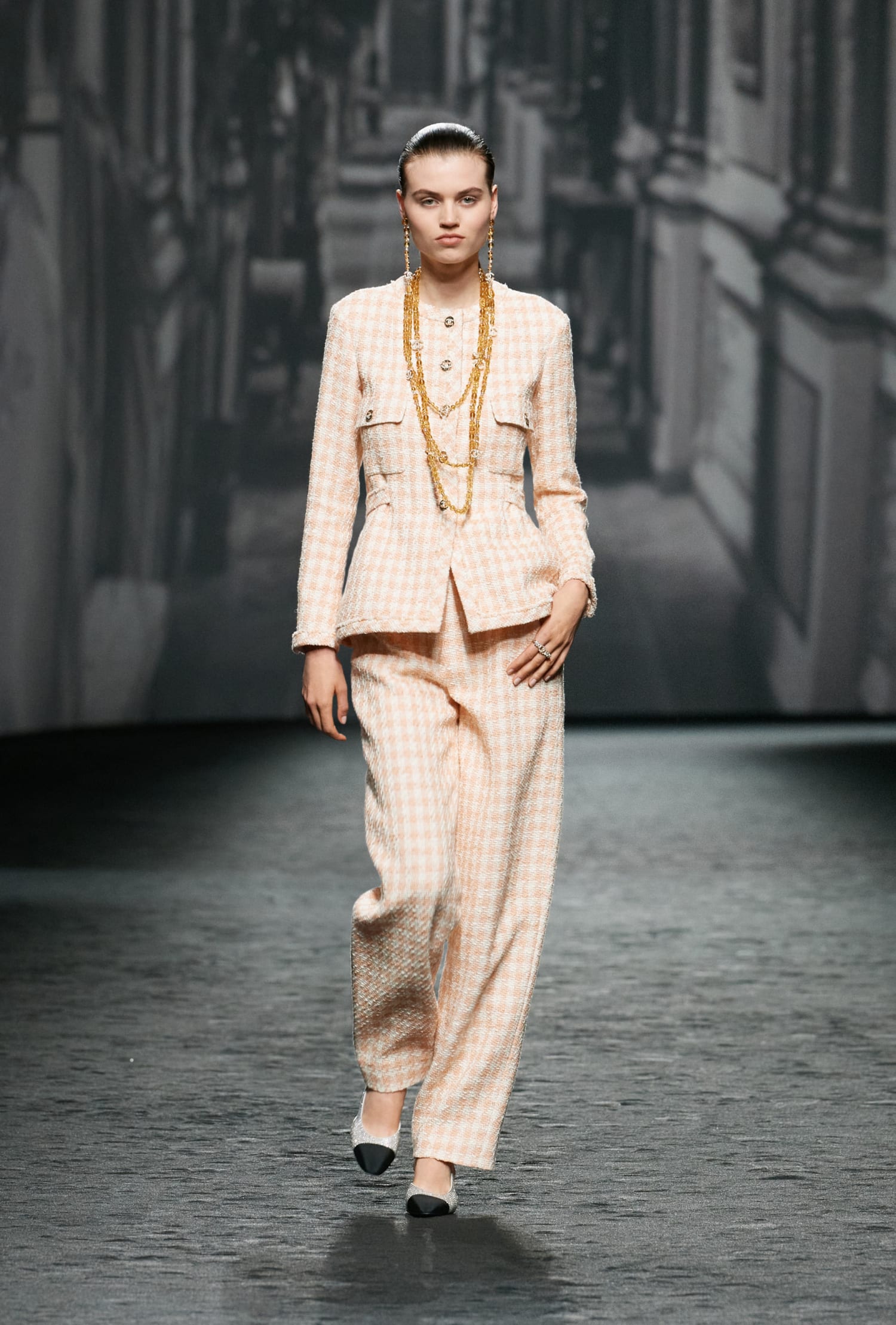 chanel_look_030_ss_2023_rtw-LD