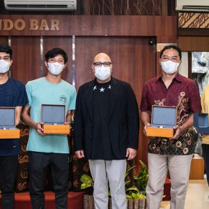 INTIME PRESENTS TAG HEUER TIMEPIECES TO INDONESIAN PARALYMPIC 2020 MEDALISTS