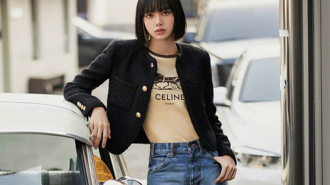 MIX-AND-MATCH DENIM OUTFIT: BLACKPINK’S LISA IN CELINE FOR ELLE CHINA
