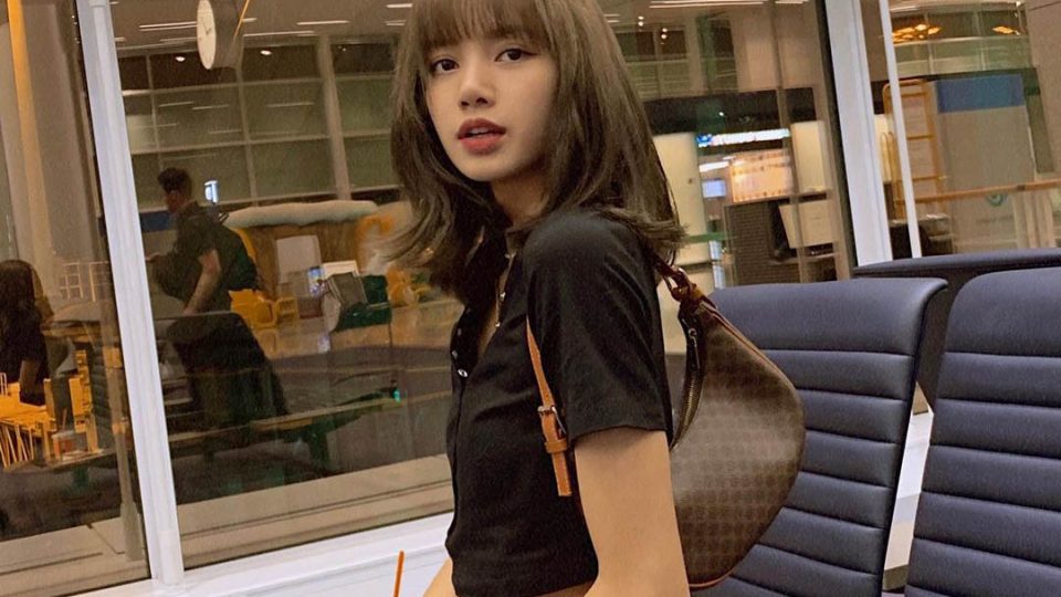 celine ava bag lisa blackpink