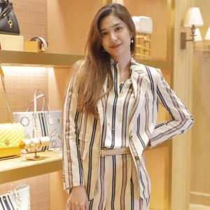 MASCULINE MEETS FEMININE: MIKHA TAMBAYONG IN TORY BURCH