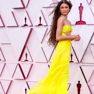 OSCARS 2021 BEST DRESSED: ZENDAYA, CAREY MULLIGAN, MARGOT ROBBIE