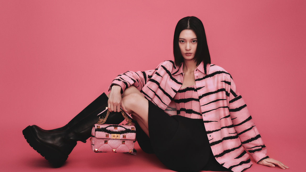 VALENTINO LUNAR NEW YEAR CAPSULE 2022 – VALENTINO TIGER 1967