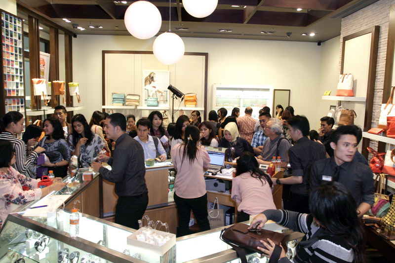 FOSSIL Opens its New Store at Plaza Senayan