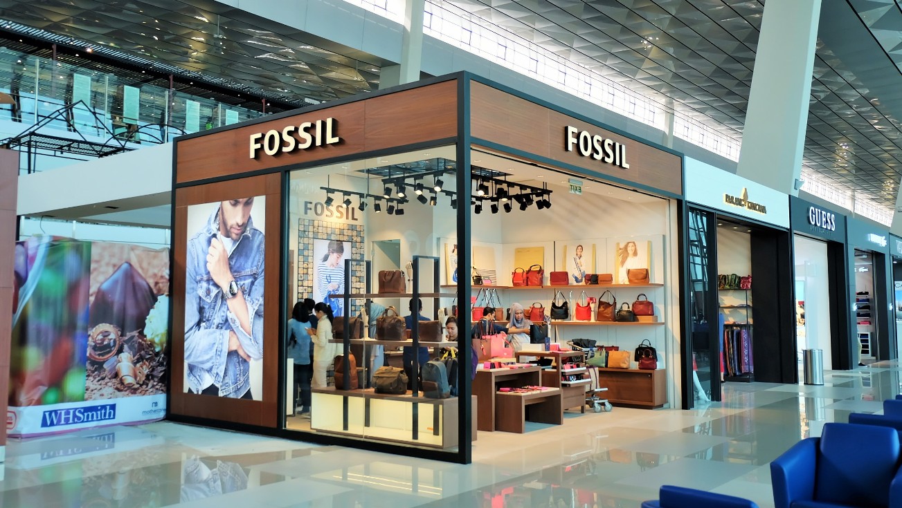 Fossil – Terminal 3 Bandara Soekarno Hatta