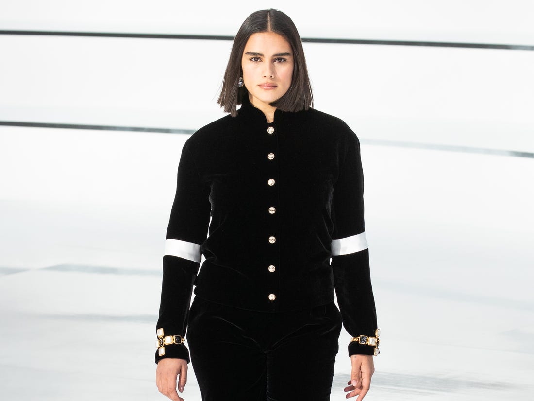 FOR THE FIRST TIME IN A DECADE, CHANEL HAS A CURVY MODEL