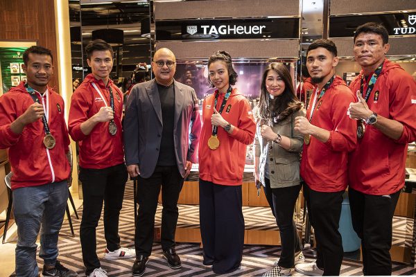 INTime Presented TAG Heuer Watches to Indonesian Wushu Team for Winning Medals at Asian Games 2018